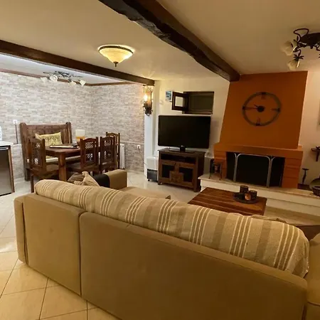 το κατώγι Tatil Evi